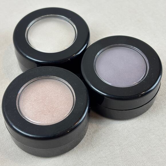 Merle Norman Eye Shadow Sample Trio - Ice Mist Vanilla Mousse - Picture 1 of 9